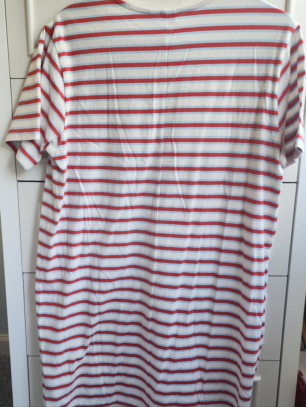 Women's GAP White Short-Sleeve Crew  Dress with Red and Blue Stripes.  Size S.